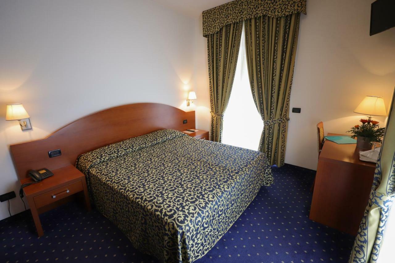 Hotel Da Roberto 拉齐塞 外观 照片